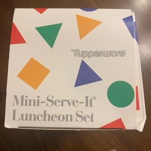 Tupperware Mini luncheon set